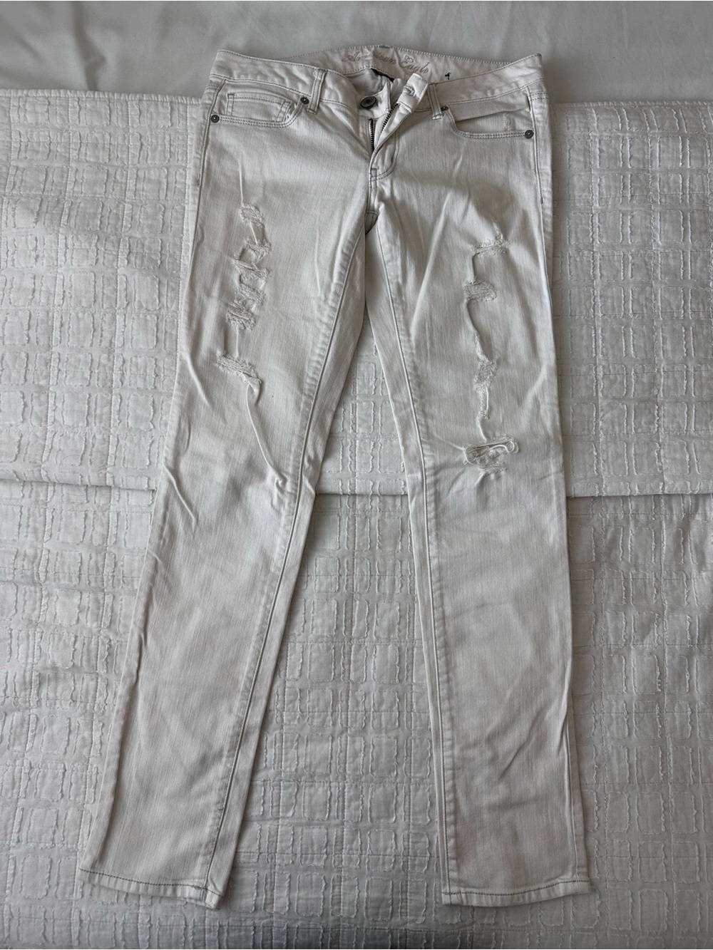 American Eagle Outfitters White Skinny Jeans